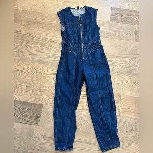Universal thread jumpsuit
